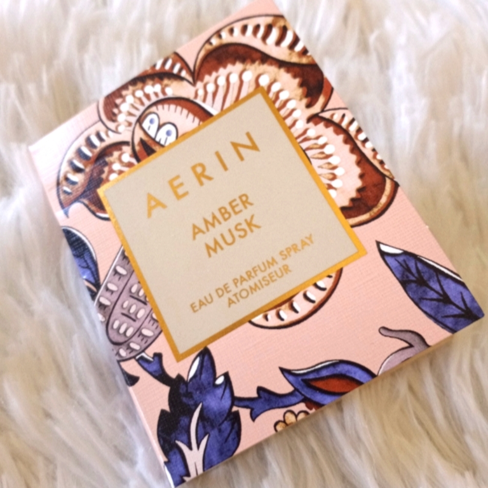 3/$15 🌻 AERIN sample